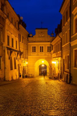 Lublin, Polonya - 12 Eylül 2022: Polonya 'nın Eski Lublin kasabasındaki Grodzka Kapısı
