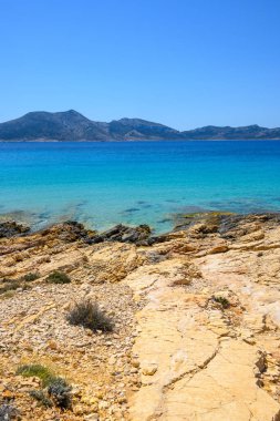 Koufonisia Fanos plajı, Koufonisi adasındaki en popüler plajlardan biri. Küçük Kiklad, Yunanistan