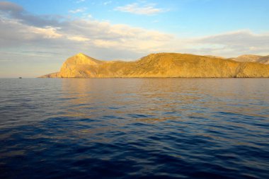 Amorgos adasının kuzey tarafında. Cyclades, Yunanistan