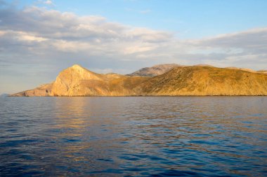 Amorgos adasının kuzey tarafında. Cyclades, Yunanistan