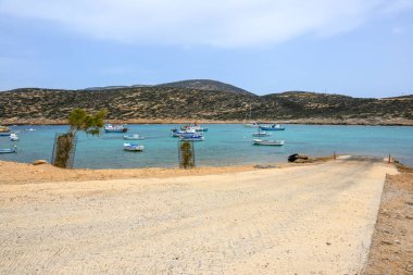 Amorgos 'taki Kalotaritissa plajı adanın güney tarafında yer almaktadır. Cycades, Yunanistan