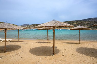 Kalotaritissa Sahili, Yunanistan 'ın Amorgos adasında kumlu bir sahil. Cyclades, Yunanistan