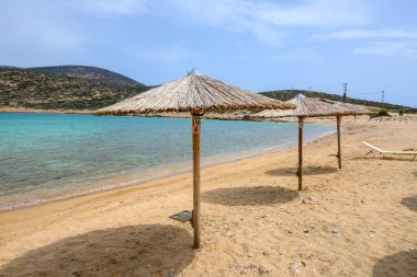 Kalotaritissa Sahili, Yunanistan 'ın Amorgos adasında kumlu bir sahil. Cyclades, Yunanistan