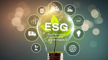 ESG Çevre Yönetimi Yatırım Yatırım Konsepti. İçinde yeşil yaprak olan ampul İş Yatırım Stratejisi. Dijital hologram
