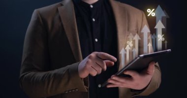 İş büyüme analizi grafiği ve ilerleme pazarlama planlaması, İş adamı finansal ve yatırım verilerini analiz etmek için tablet kullanıyor sürdürülebilir ve etkili başarı için planlama, İş yönetimi videosu 4k