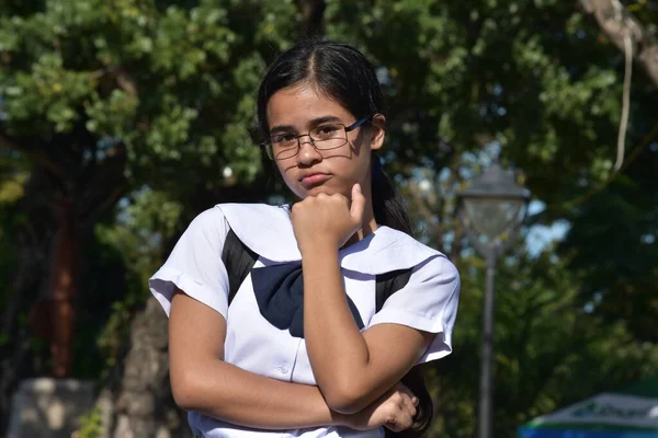 Deprimerad Ungdomlig Avvikande Flicka Med Glasögon — Stockfoto