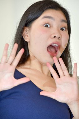 Güzel bir Çinli Kadın ve Korku