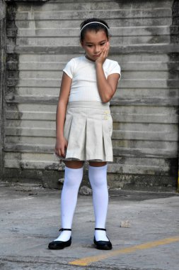 Duvarın Yakınındaki Çeşitli Kadın ve Depresyon