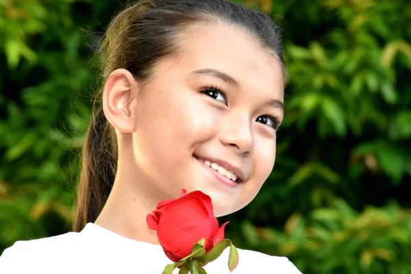 Smiling Pretty Philippina Fêmea Fechar — Fotografia de Stock