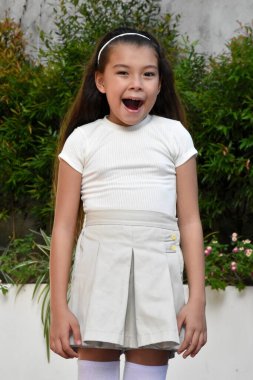 Şaşırmış Şirin Filipinli Ergen