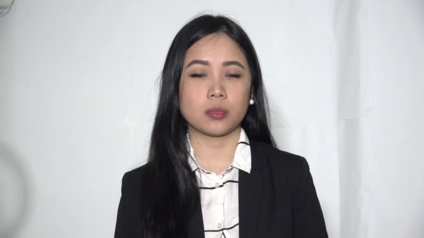 Poważny Azji Biznes Kobieta Izolowane — Wideo stockowe