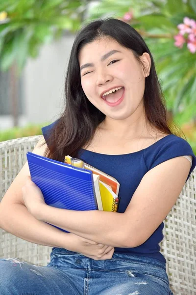 Flicka Student Skrattar — Stockfoto