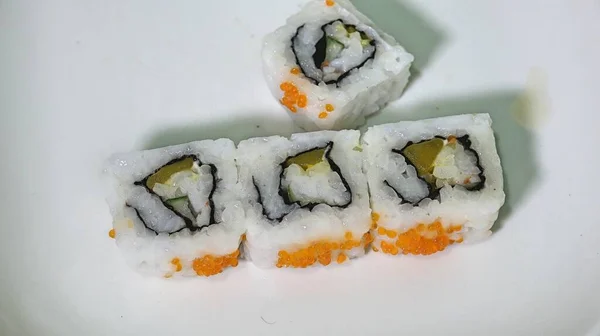 Een Sushi Maki Broodjes Met Rijst — Stockfoto