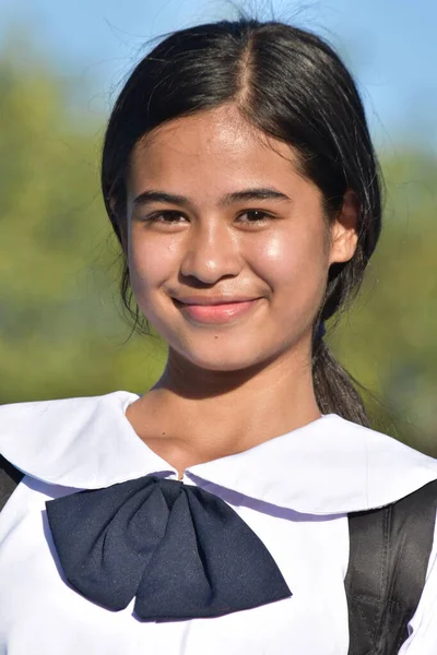 Krásná Diverse School Girl Portrét — Stock fotografie