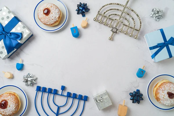 Εβραϊκή Γιορτή Hanukkah Πλαίσιο Φόντο Σύνορα Παραδοσιακά Ντόνατς Μενόρα Και — Φωτογραφία Αρχείου