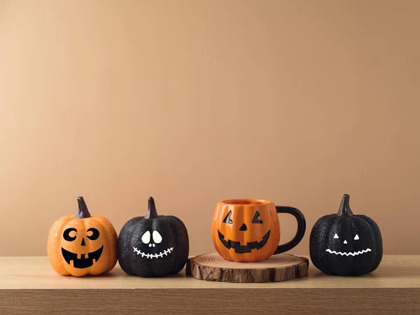 Halloween Holiday Concept Jack Lantern Coffee Cup Funny Glitter Pumpkin — Stock Photo, Image