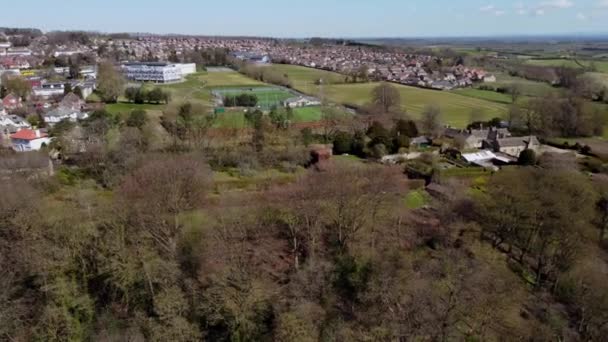 Drone Aérien Traversant École Richmond Centre Ville Richmond Avec River — Video
