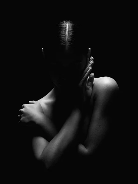 Силуэт Обнаженной Женщины Темноте Красивая Обнаженная Девушка Черно Белый Портрет — стоковое фото