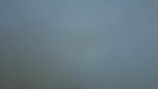Letecký Záběr Létají Mraky Nad Zelenými Kopci Andorrské Hory Pokryté — Stock video
