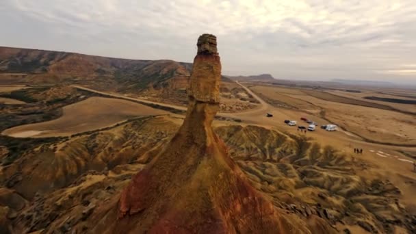Dynamic Fpv Drone Shot Bardenas Reales Desert High Speed Flying — Stok video