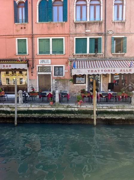 Венеция Италия Апрель 2023 Года Венецианские Каналы Парусным Спортом Туристами — стоковое фото