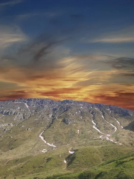 Talya Nın Kuzeyindeki Dolomitler Gün Batımında — Stok fotoğraf