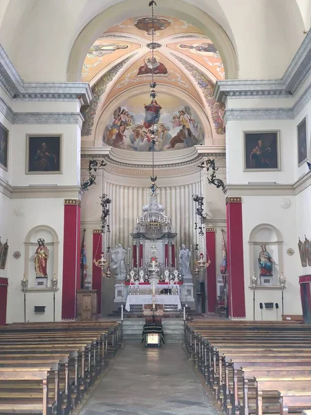 Forni Sopra Udine Italia Junio 2023 Altar Una Iglesia Los —  Fotos de Stock