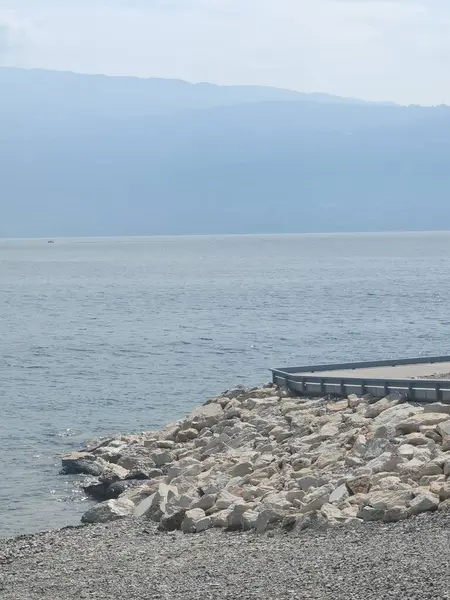 Gardasjön Norra Italien Solig Dag — Stockfoto