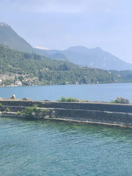 Lago Garda Norte Itália Dia Ensolarado — Fotografia de Stock