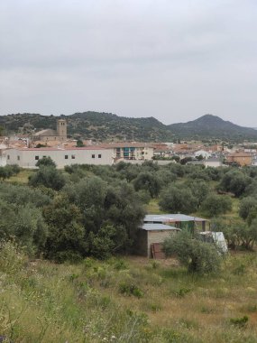 Bulutlu bir günde İspanya 'nın merkezindeki Avila şehrinde