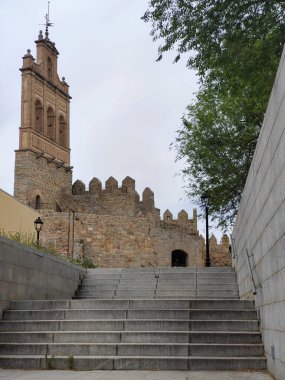 Bulutlu bir günde İspanya 'nın merkezindeki Avila şehrinde