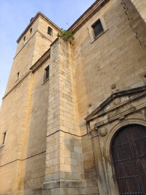 Bulutlu bir günde İspanya 'nın merkezindeki Avila şehrinde