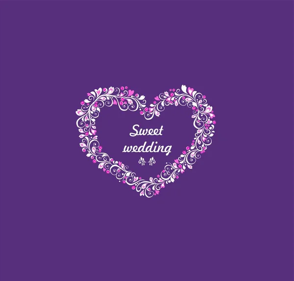 装饰心形框架用于贺卡 婚宴请柬 紫色背景的粉红色浆果花环白色模板 — 图库矢量图片