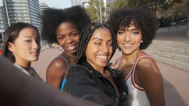 Slow Motion Video Multiethnic Group Friends Transgender Woman Taking Selfie — Stock Video