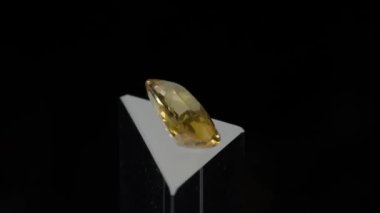 Parlak Sarı Gemstone Parlak Ekran Standı