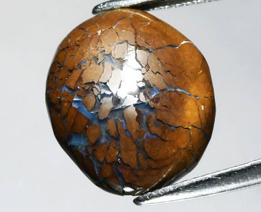 Göz kamaştırıcı Doğal Kahverengi Jasper Gemstone, göz alıcı Mavi Damarlar ve Karmaşık Örnekler.