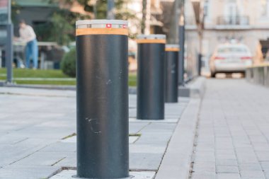 Şehir Güvenliği Modern Şehir Manzarasında Yürekli.