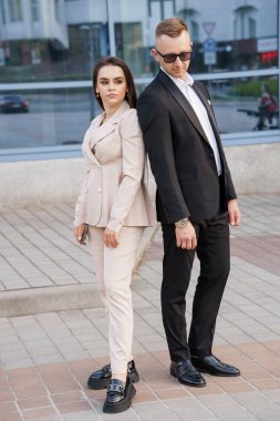 Şık Şehir Şıklığı: Çağdaş Moda Çıkmazı.