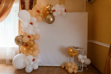 Olay Fotoğraf Odası için Zarif Balon Dekorasyonu.