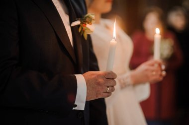 Mum Işıklı Zarif Düğün Töreni.