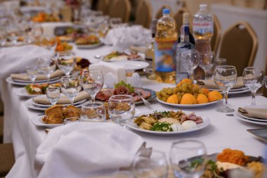 Enfes bir ziyafet masası seti. Bol lezzetli..