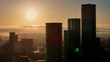 Sunrise Over Deansgate Square, Manchester City Skyline, İngiltere