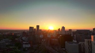 Manchester Şehir Merkezi Şafak vakti: Manchester 'da Güzel bir Gündoğumu, İngiltere