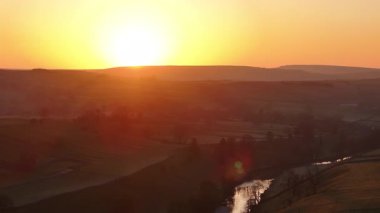 Altın Gün Doğumu Yorkshire Dales Ulusal Parkı, İngiltere