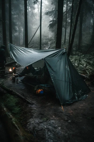 Осмотр Дикой Природы Палатка Бушкрафта Тартаром Тяжелом Райне Обнимающая Холод — стоковое фото