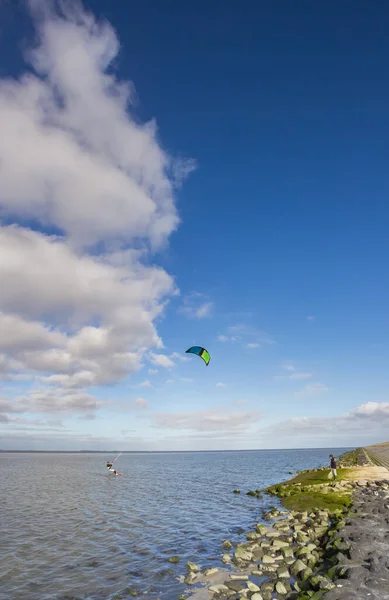 Kitesurfer Dike Wadden Sea Friesland Netherlands — Stock Photo, Image