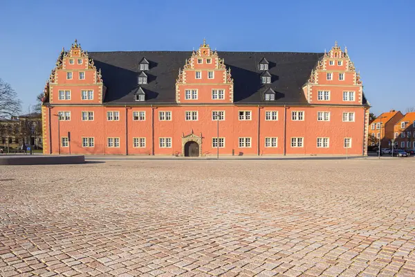 Мощеная Замковая Площадь Историческом Центре Вольфсбурга Германия — стоковое фото