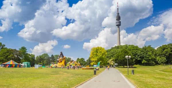 Panorama Der Straße Zum Fernsehturm Dortmund Deutschland — Stockfoto