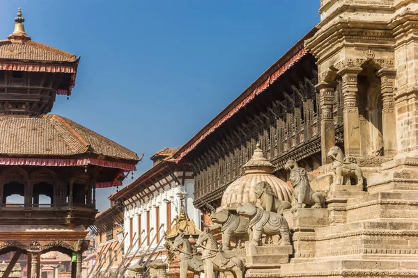 Скульптури Сходи Храму Сіддхі Лакшмі Бхактапурі Непал — стокове фото