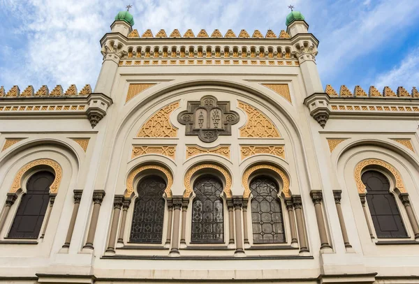 Voorzijde Van Historische Spaanse Synagoge Praag Tsjechië — Stockfoto